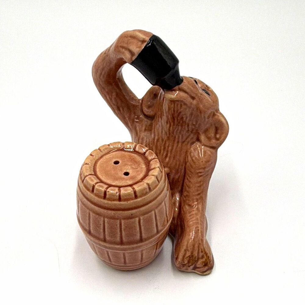 Monkey & Barrel Ceramic Novelty Animal Salt & Pepper Shakers Set of 2 Brown
